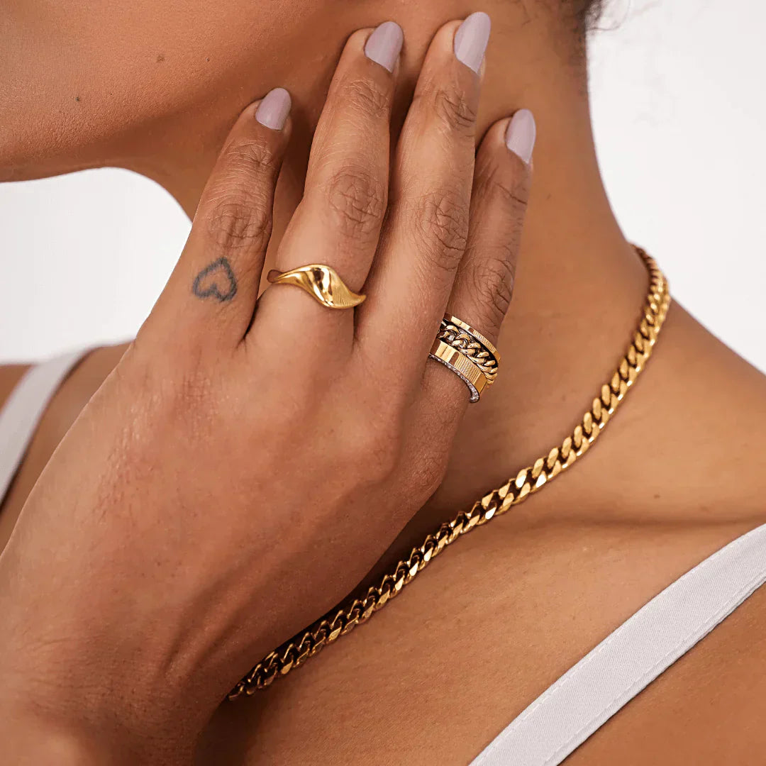 18K Gold-Plated Curved Ring